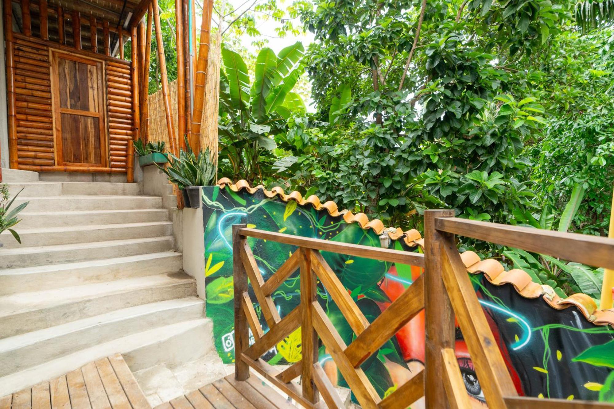 Tayrona Juanchos House Hostel Los Naranjos Bagian luar foto