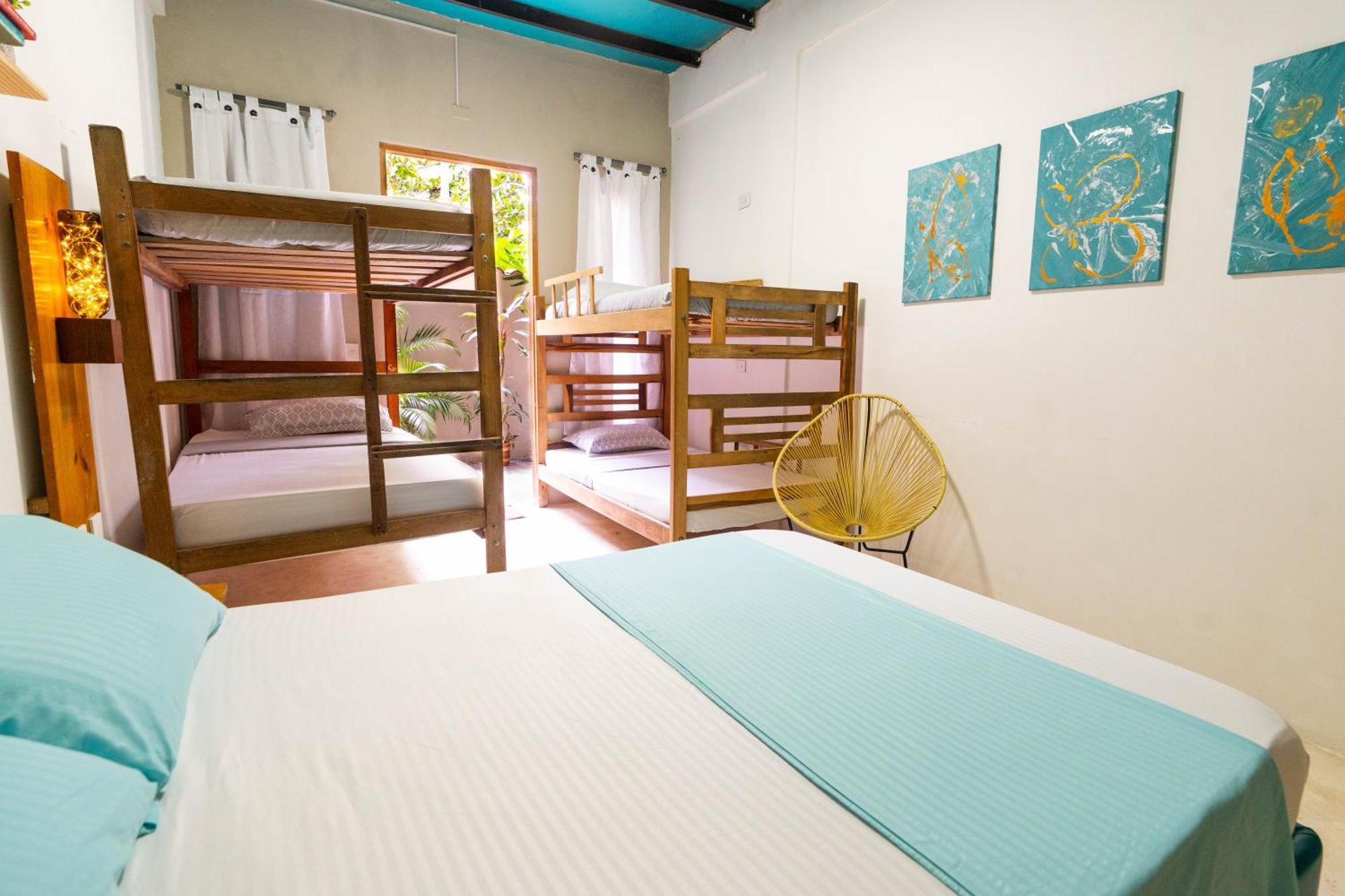 Tayrona Juanchos House Hostel Los Naranjos Bagian luar foto